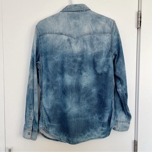 LIKE NEW GUESS Button Down Shirt Men Size XS EUC - Picture 2 of 8